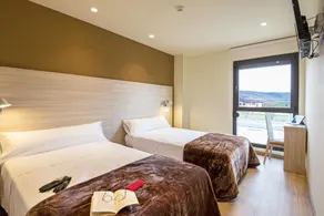 Hotel Hormilla - Image 2
