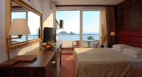 Hotel Palas - Image 2