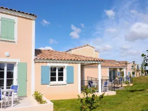 Beautiful maisonette with terrace in the beautiful Provence - Image 3