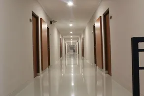 Mr J Suites Hotel Tegal - Image 5