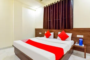OYO 77153 Hotel Pink Orchid By Arn Group - Image 2