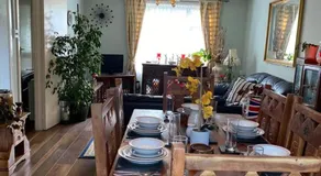 Annie’s House in Amesbury - Image 3