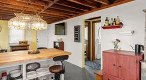 The Pink House - Image 3