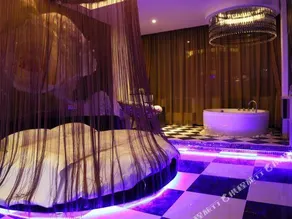 Asia Theme Hotel - Image 2