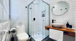 Stylish New Bungalow Design & Comfort Galapagos #7 - Image 4