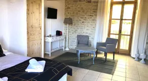 Une chapelle en soie - Image 2