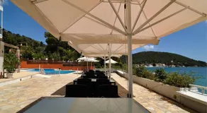 Golden View - Image 4