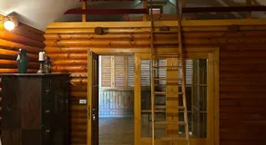 Jazvenik Hill House - Image 2