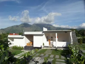 Bali Astetic Villa and Hot Spring - Image 4