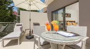 Caneiros Luxury House & Suites - Image 5