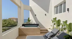 Alexia Beach Hotel - Image 4