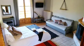 Orias Guesthouse & Farm - Image 2