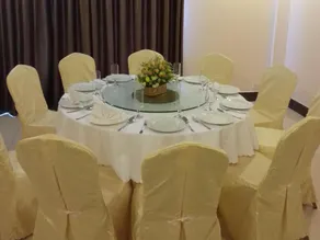 Jun Yue Hotel - Image 4