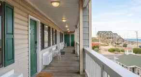 Sea Horse Inn and Cottages - Image 3