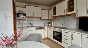Ferienwohnung mit Küche & kleines Gästezimmer Lisi ohne Küche im Obergeschoß - 2 separate Einheiten - nahe Salzburg, ideal für Familien & Durchreise - Image 2