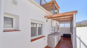 PENTHOUSE NEAR BEACH AND MALAGA CITY 600MB WIFI FOR JOB. MONTHLY PRICE AVAILABLE - Image 5
