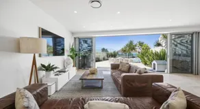 Sapphire Sands - Luxe, Absolute Beachfront, Pool, Spa, Sauna - Image 5
