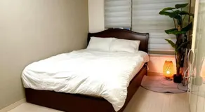 # Hotel Style # Cozy # Gangnam Plastic # Super Station Area # High-rise City View # Airport Bus # Comfort in the City # Gangnam-daero # Chromecast - Image 4