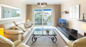Luxury 5* 3 beds apartment in Playas del Duque, Puerto Banus Marbella - Image 2