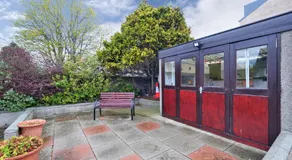 The Jays Guest House - Image 4