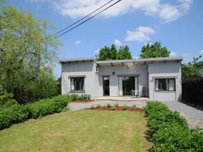Spacious Bungalow With Large Garden - Image 4
