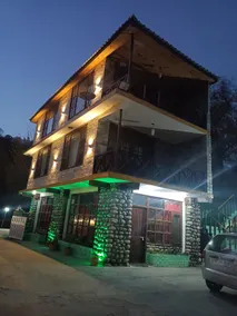 Hot stuff Hotel Restaurant and Bar - Image 3