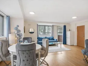 Sherborne Court - Image 5
