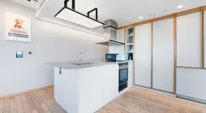 Modern Stratford Westfield Olympic Village 1 Bedroom Apartment - Image 2