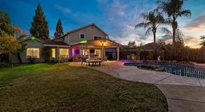 Huge House-Yard-Pool Hot Tub - Image 5