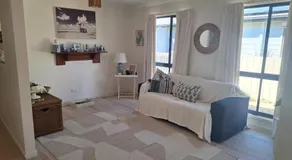Helens Hideaway - Image 3