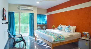 Blue Ocean Sands - On the Beach - Image 2