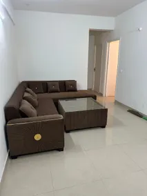 Peaceful & Cozy Retreat in the Heart of the City - Image 5