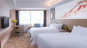 Vienna Hotel Shenzhen Huanan City Hehua Metro Station - Image 4
