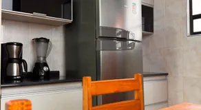Lindo apartamento em prédio de frente para o mar - Image 2