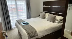 Rooms at the Inn - Image 2