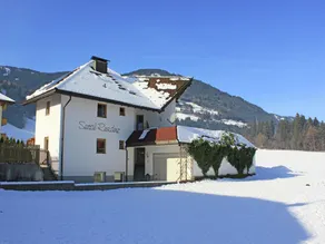 Apartment in Kaltenbach near Ski Lift - Image 4