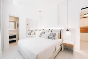 Arcs Suites & Residences - Image 4