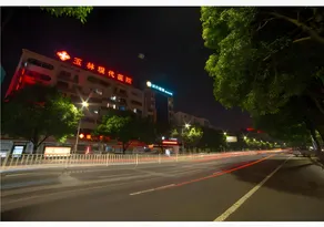 City Comfort Inn Yulin Wenhua Square Wanda Plaza - Image 3