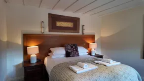 Fat Fox Inn - Image 5