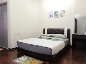 Rafflesia Two Bedroom Pool View - Image 4