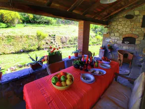 Striking Farmhouse, Ortignano - Image 4