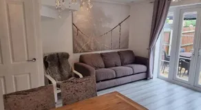 Cosy 2 bed house in Aylesbury - Image 3