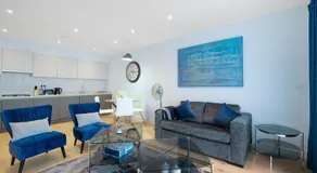 2 Bedroom Luxury Apartments with Parking in Stanmore, North West By 360 Stays London - Image 3