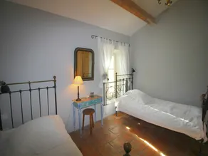 Mansion in Vaison-la-Romaine with Private Pool - Image 2