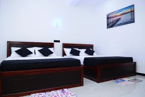 Liyonaa Beach Hotel - Image 2