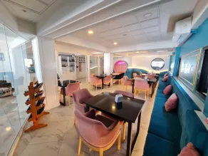 Opal House Hotel & Restaurant - Image 3