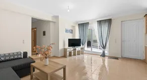 Beautiful Modern Beach Stay - Image 2