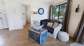 Katisha-Cottage - Paynesville, VIC - Image 2