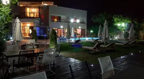 DREAM Party VILLA - Image 2