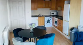 Apartment 8, Clifden Bay Apartments - Image 4